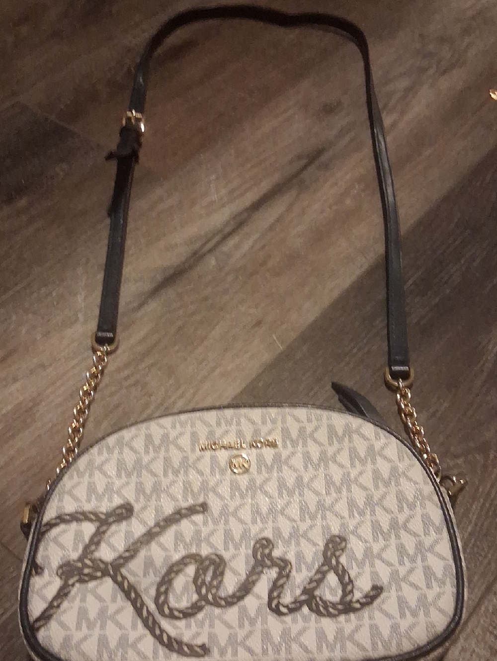 Micheal Kors Jet Set - Picture 9 of 9